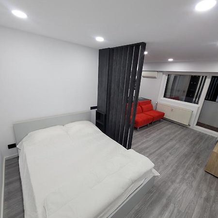 Studio 88 Bucureşti Ngoại thất bức ảnh